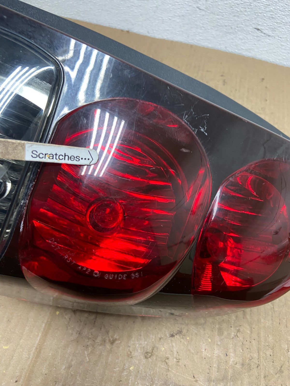 2002 to 2009 Chevrolet Trailblazer Right Passenger Rh Tail Light AB8556 DW3