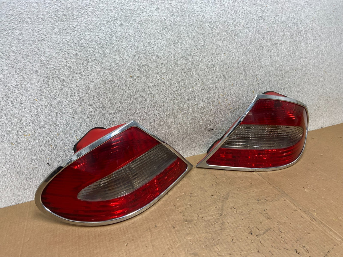 2006-2009 Mercedes Clk-Class Left+Right Side Tail Lights AI5617 DW2