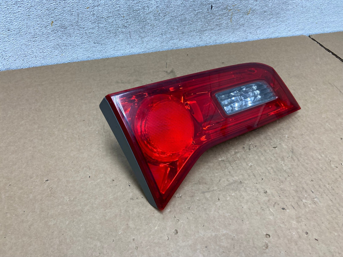2007 2008 2009 Acura Rdx Left Driver Lh Side Inner Tail Light AI3372 LK2