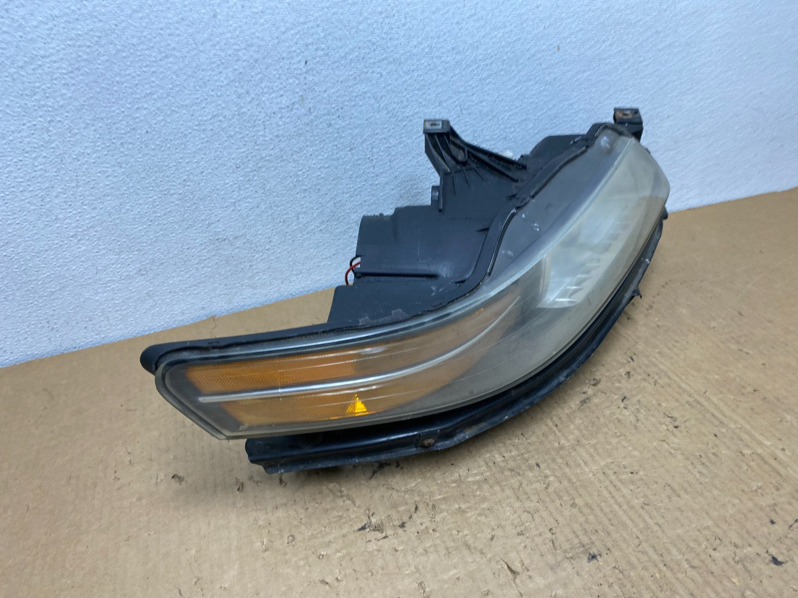2004 2005 2006 Acura TL Headlight Right Passenger Side Xenon HID AC8150 DW2