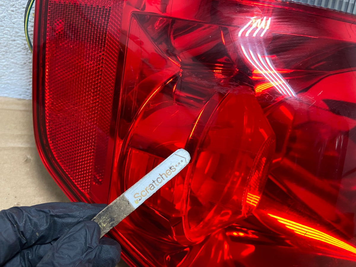 2003 to 2008 Honda Element Left Driver LH Side Tail Light AH8850 LK3