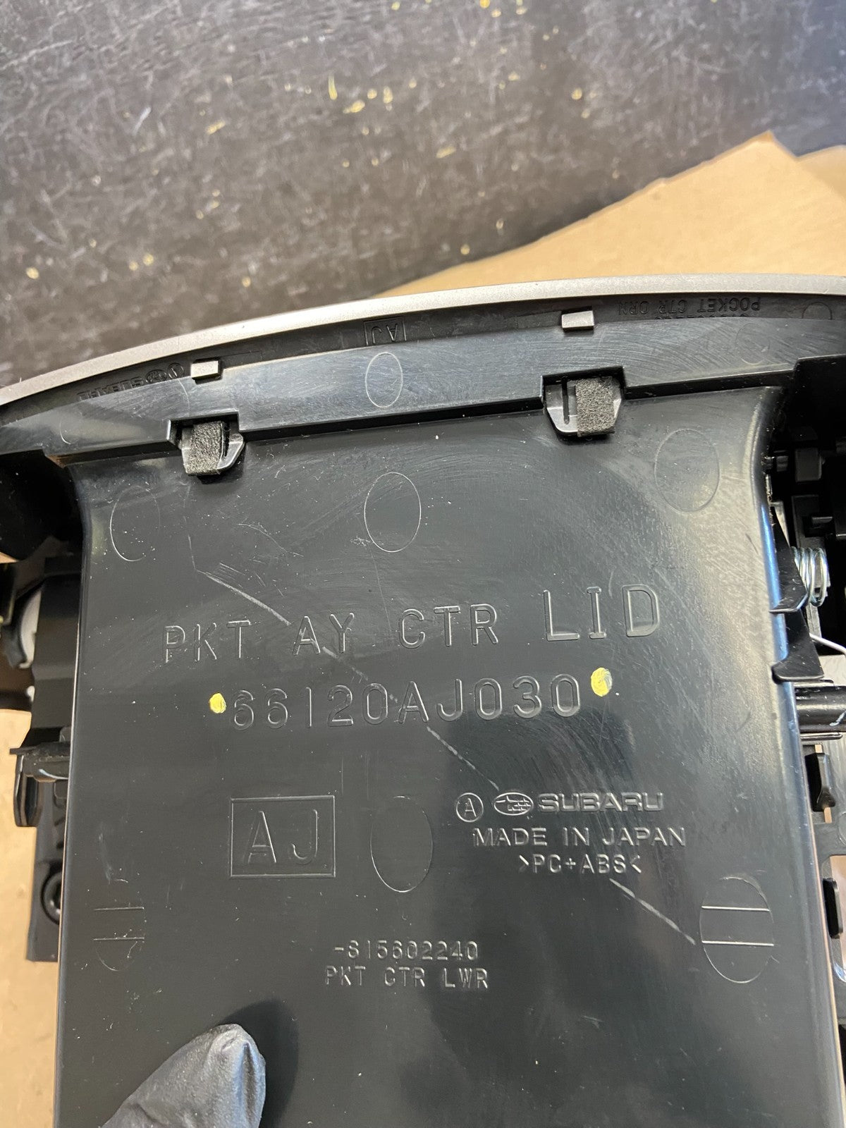 2010 - 2014 Subaru Legacy Radio Console Dashboard Center Panel Trim af2700 DG5
