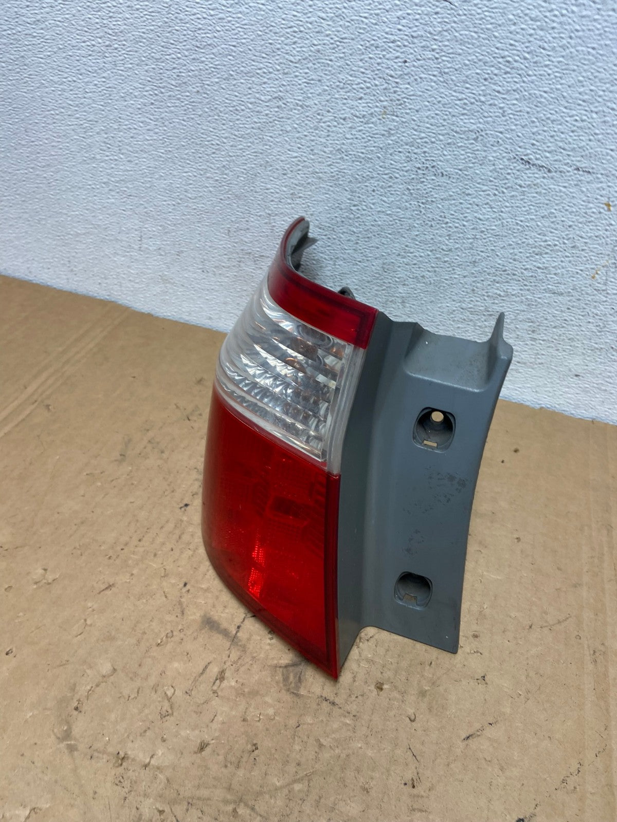 2005 2006 2007 Honda Odyssey Left Driver LH Side Tail Light AD3138 LK1