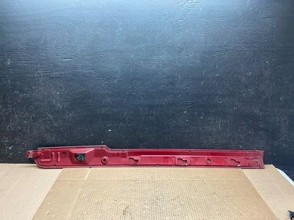 2008 to 2012 Kia Sedona Rear Right Quarter Rail Cover Moulding Trim OEM I73206