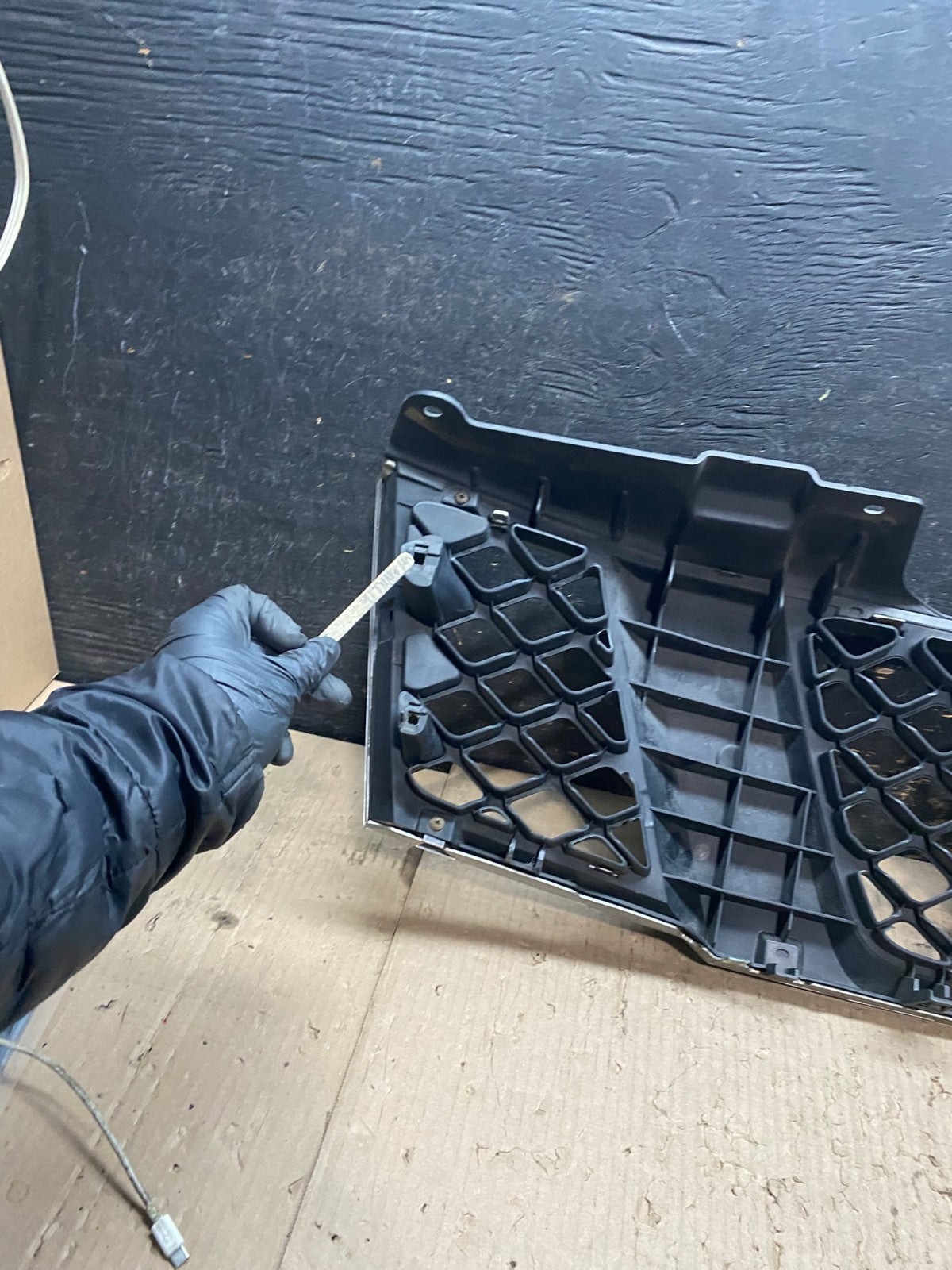 2005 2006 2007 Nissan Pathfinder Chrome Front Upper Grill Grille Oem X8290 DG6