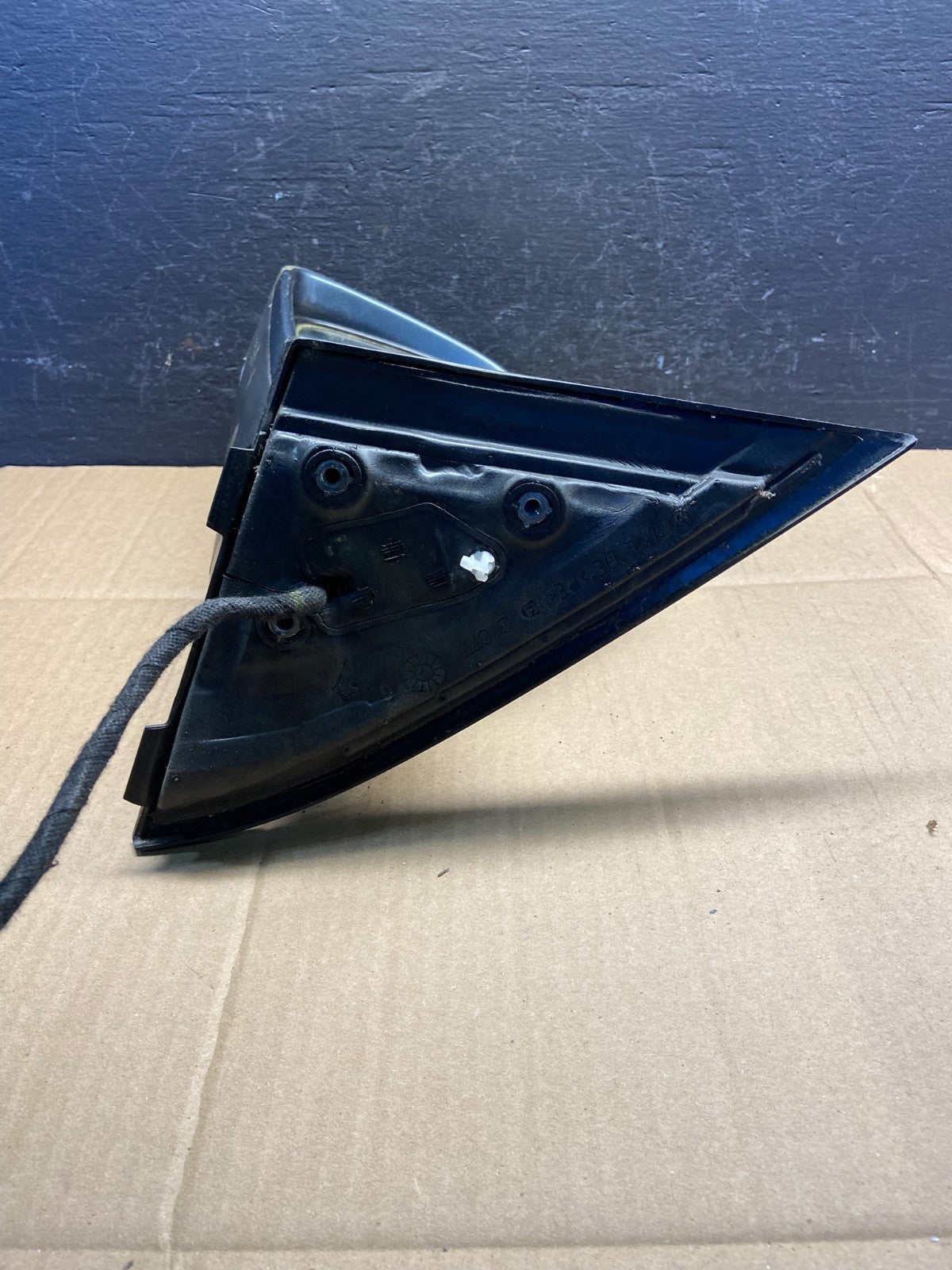 2004 to 2007 Volkswagen Touareg Left Door Power View Door Mirror AD1800 DG4
