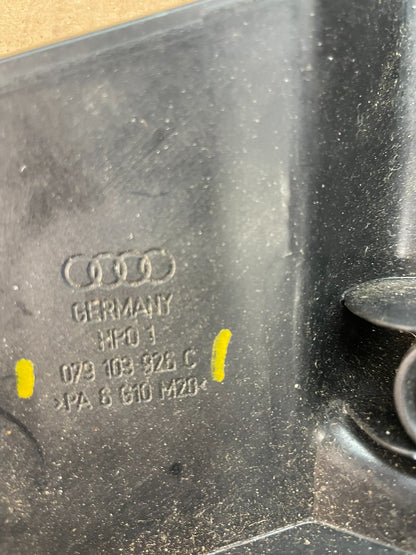 2005 to 2008 AUDI A6 4.2L Engine Black Cover Trim 079103926c OEM AC2344 DG5