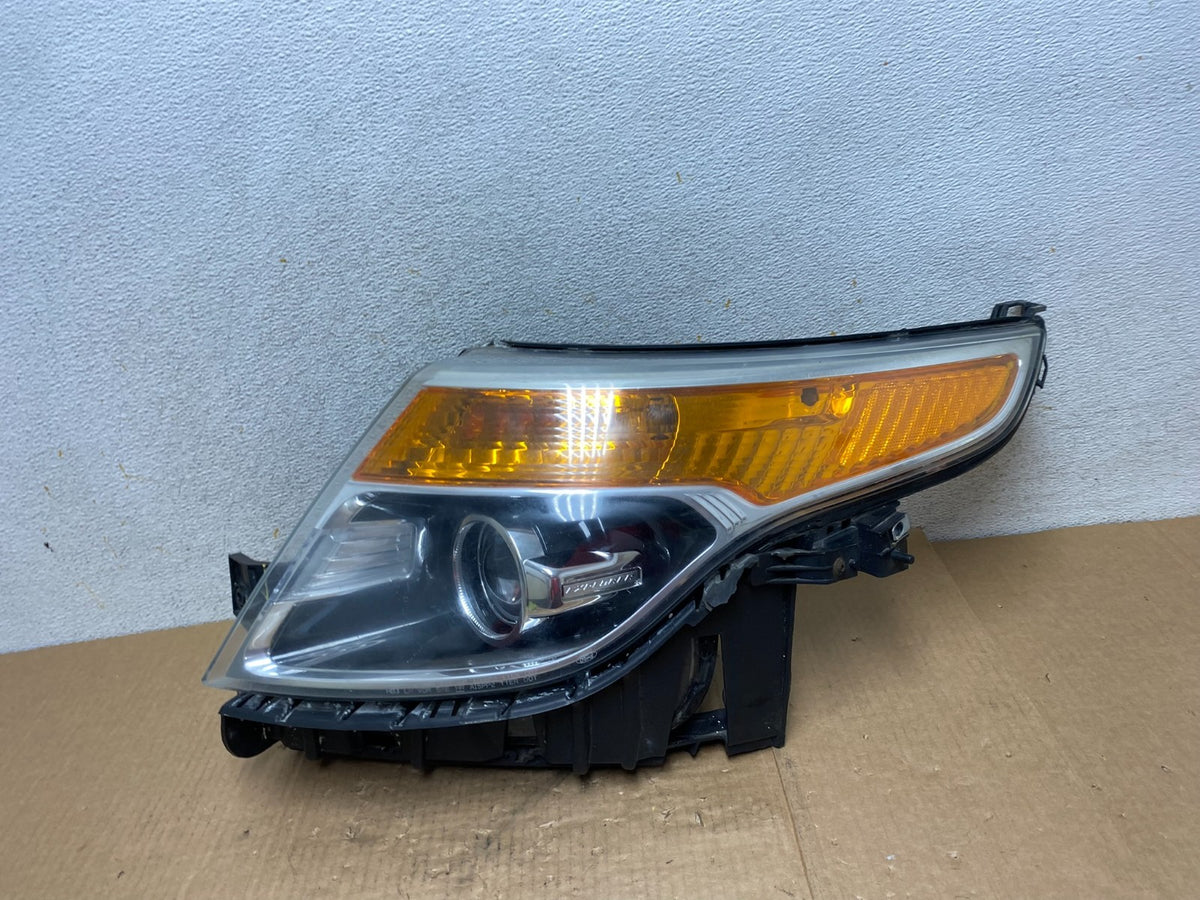 2011 to 2015 Ford Explorer Left Driver LH Halogen Headlight AI4705 DW0