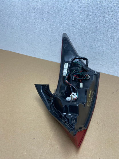 2009 2010 2011 Nissan Maxima Left Driver Lh Side Tail light AB9971 DW5