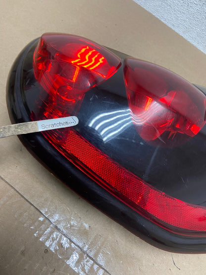 2002 to 2009 Chevrolet Trailblazer Left Driver LH Side Tail Light AE5044 LK3