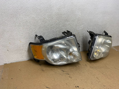 2008 to 2012 Ford Escape Headlights Left+Right Side Set Halogen AH4200 DW1