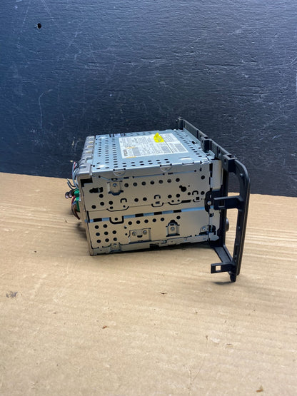 2005 - 2009 Volvo S60 S70 S80 Radio Multimedia CD Player ae4604 DG2