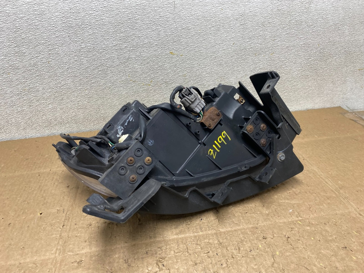 2008 - 2014  Subaru Tribeca Left Driver LH Side Halogen Headlight OEM Z1199 DG7