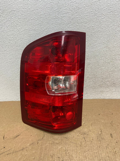2007 to 2013 Chevrolet Silverado Left Driver LH Side Tail Light AG1239 LK0