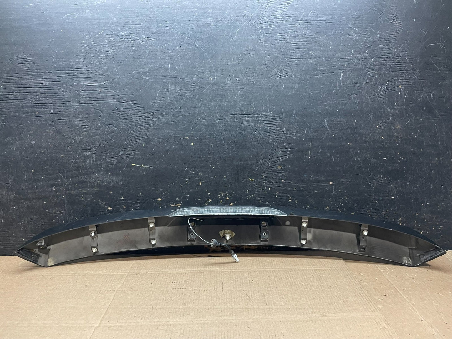 2007 to 2013 Mitsubishi Outlander Rear Spoiler 3RD Brake Light OEM y9438 DG8