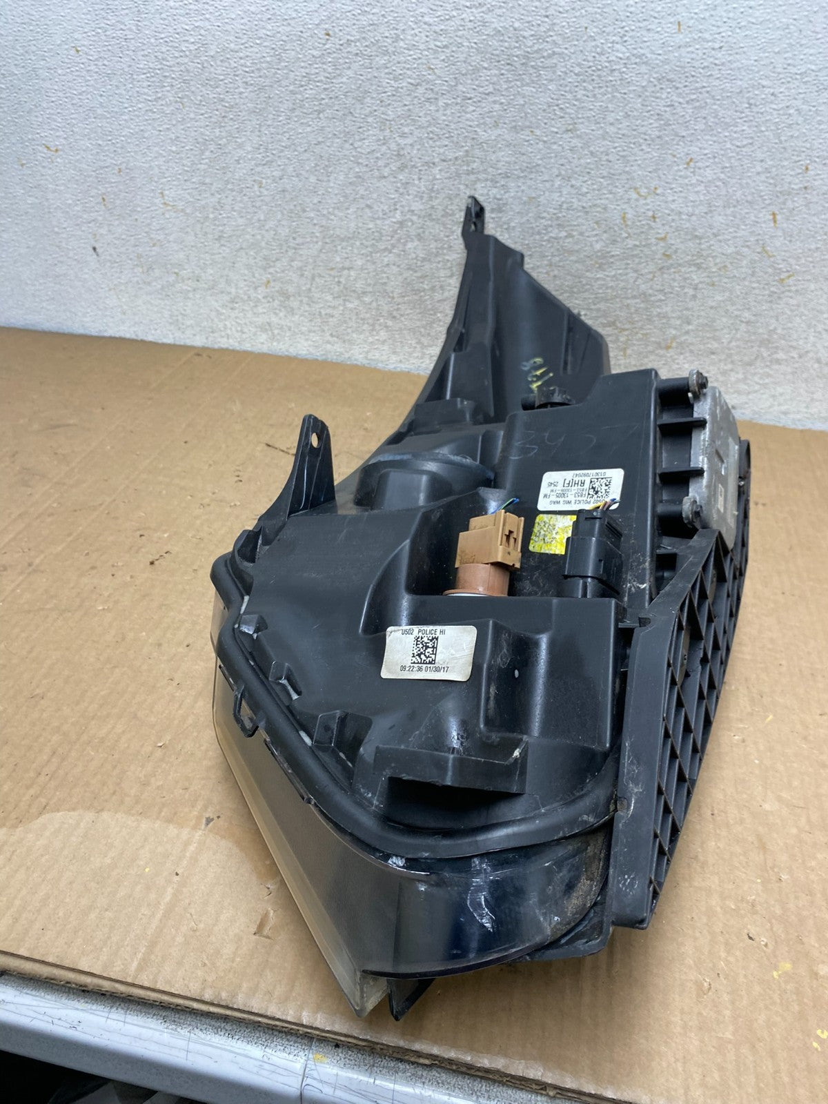 2016-2019 Ford Explorer Right Passenger Led Black Headlight W/Module AI8978 DW8
