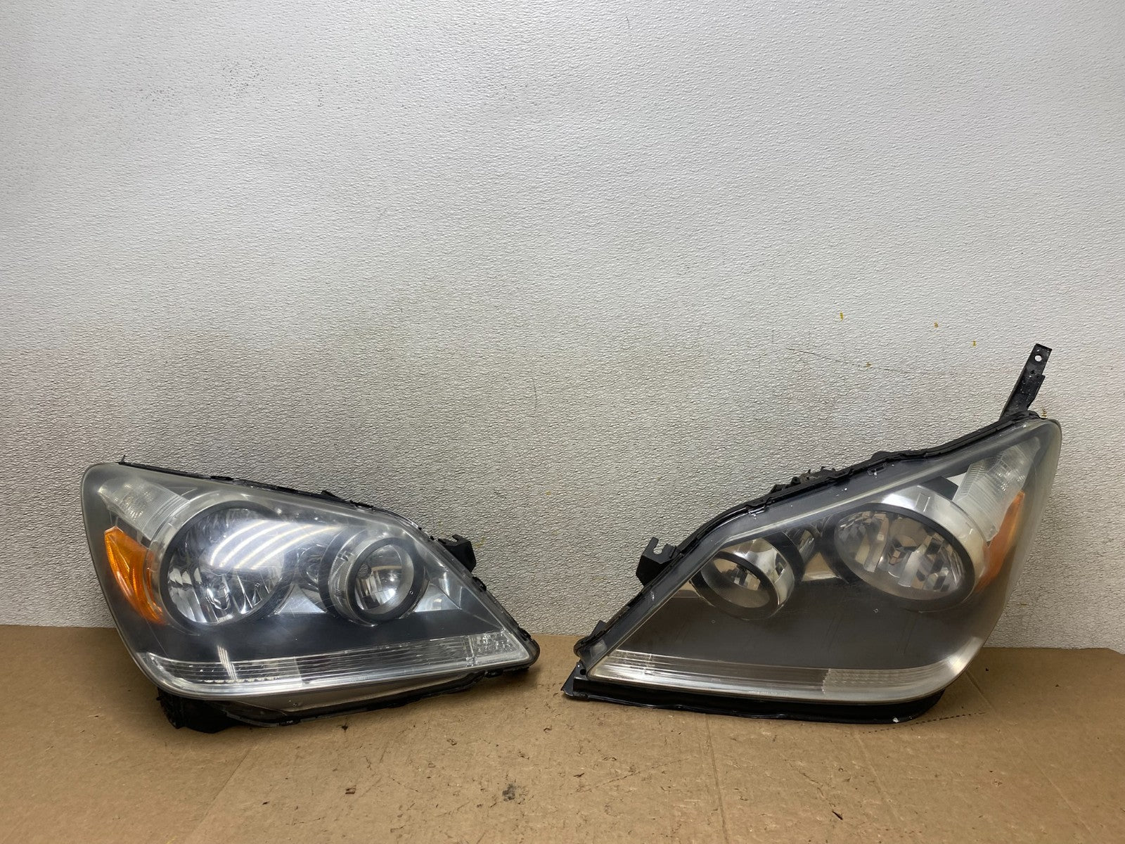 2005 2006 2007 Honda Odyssey Left+Right Set Halogen Headlights W9131 DW0