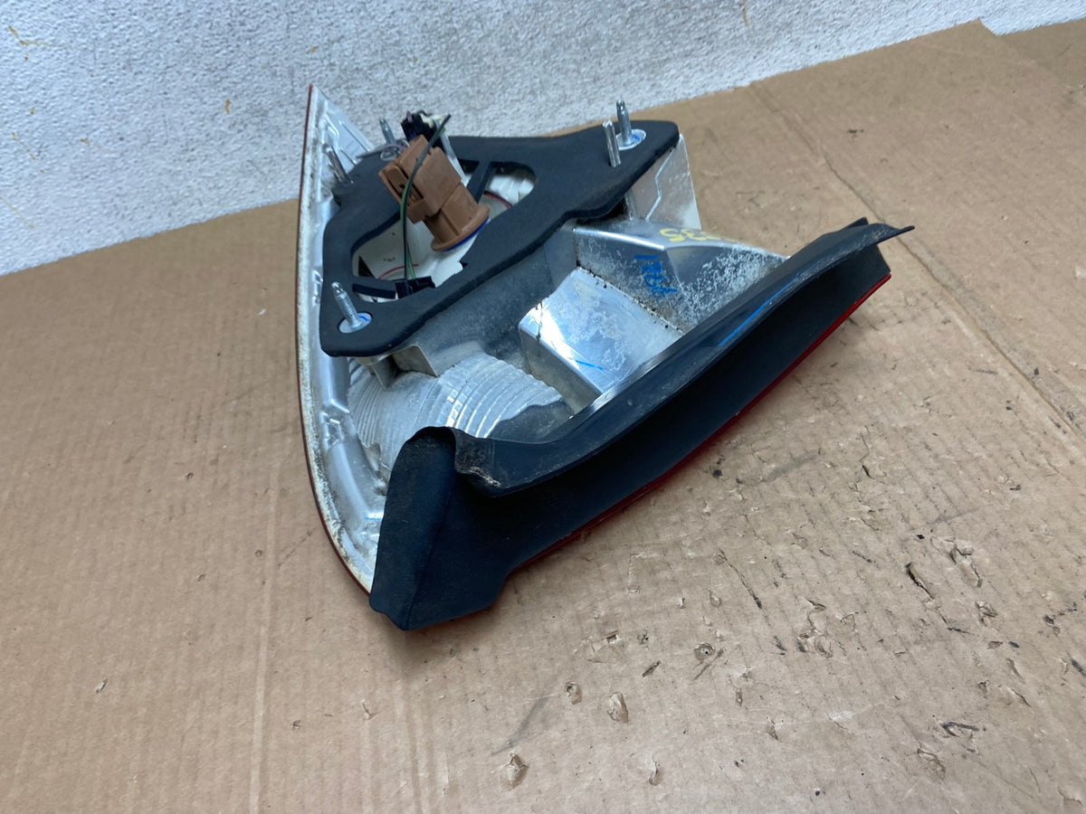 2010 2011 2012 Ford Fusion Left Driver LH Side Tail Light AI5535 LK4