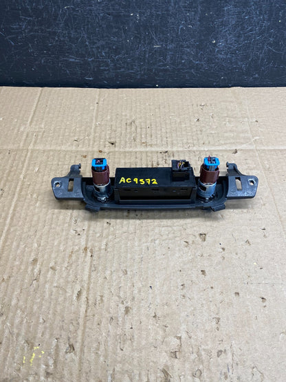 2007 - 2014 Chevrolet Tahoe Yukon Pedal Traction Control Switch AC9572 DG3
