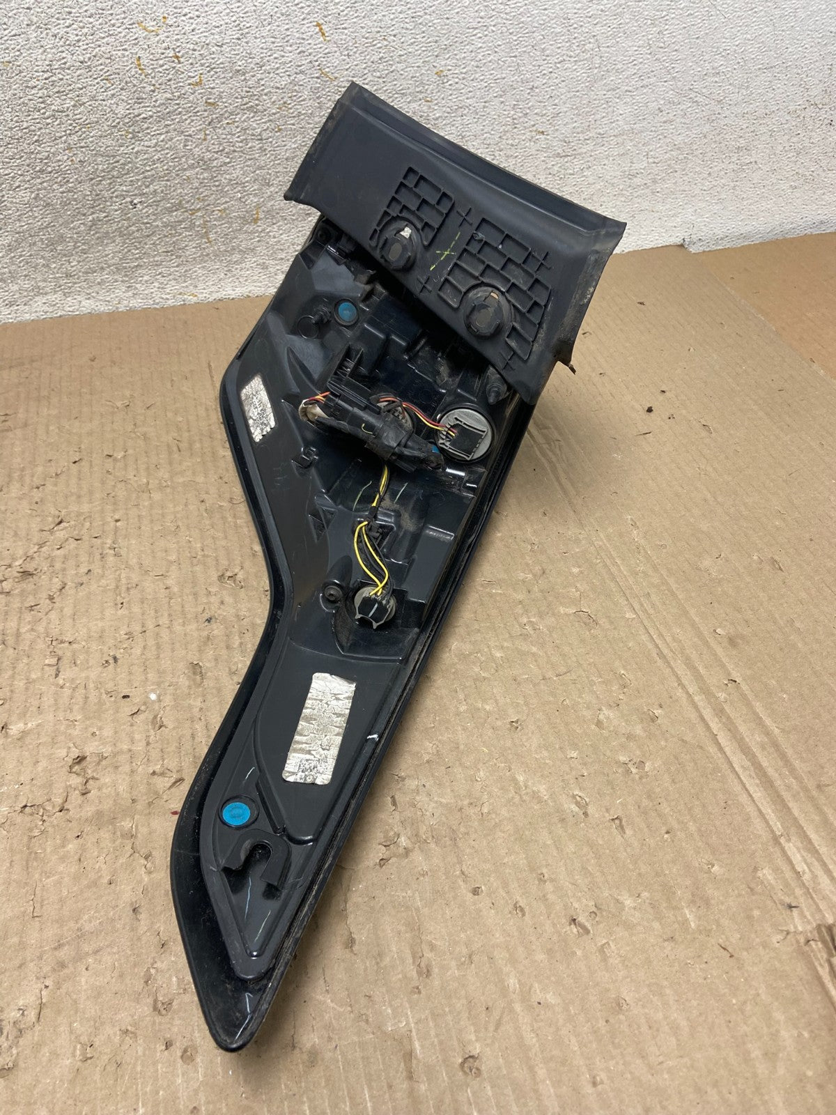 2017 2018 2019 Ford Escape Left Driver LH Side Tail Light AJ1871 LK6