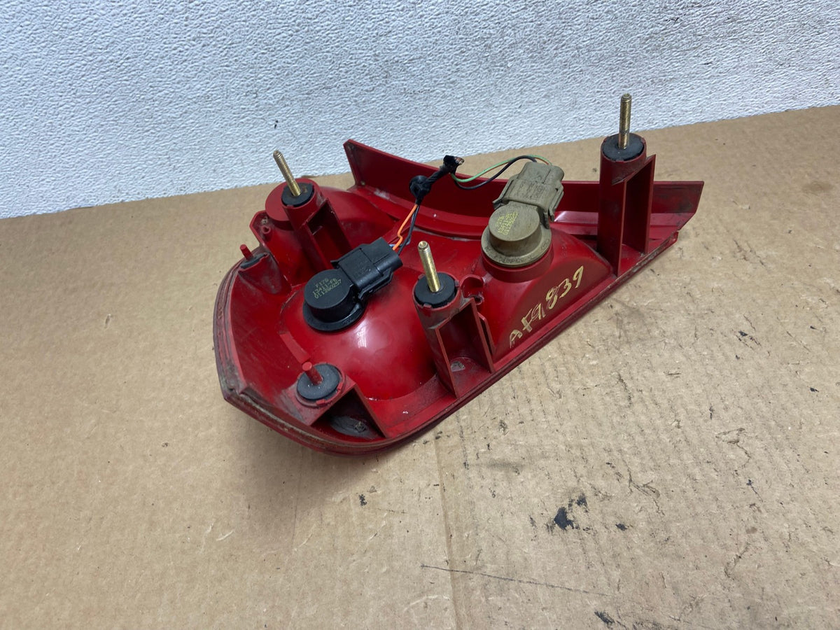 2000 to 2004 Ford Focus Right Passenger RH Side Tail Light AF9839 LK4