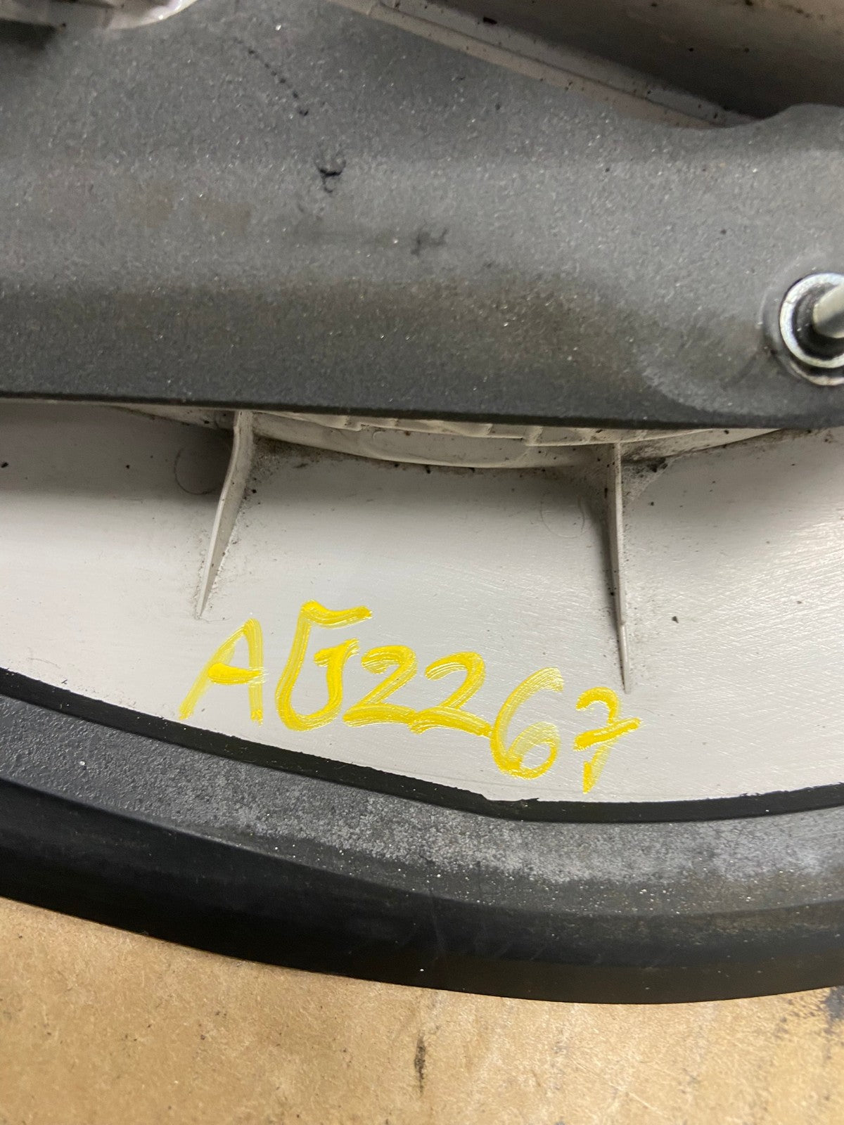 2010-2017 GMC Terrain Tail Light Inner Left Driver Lh AG2267 LK6