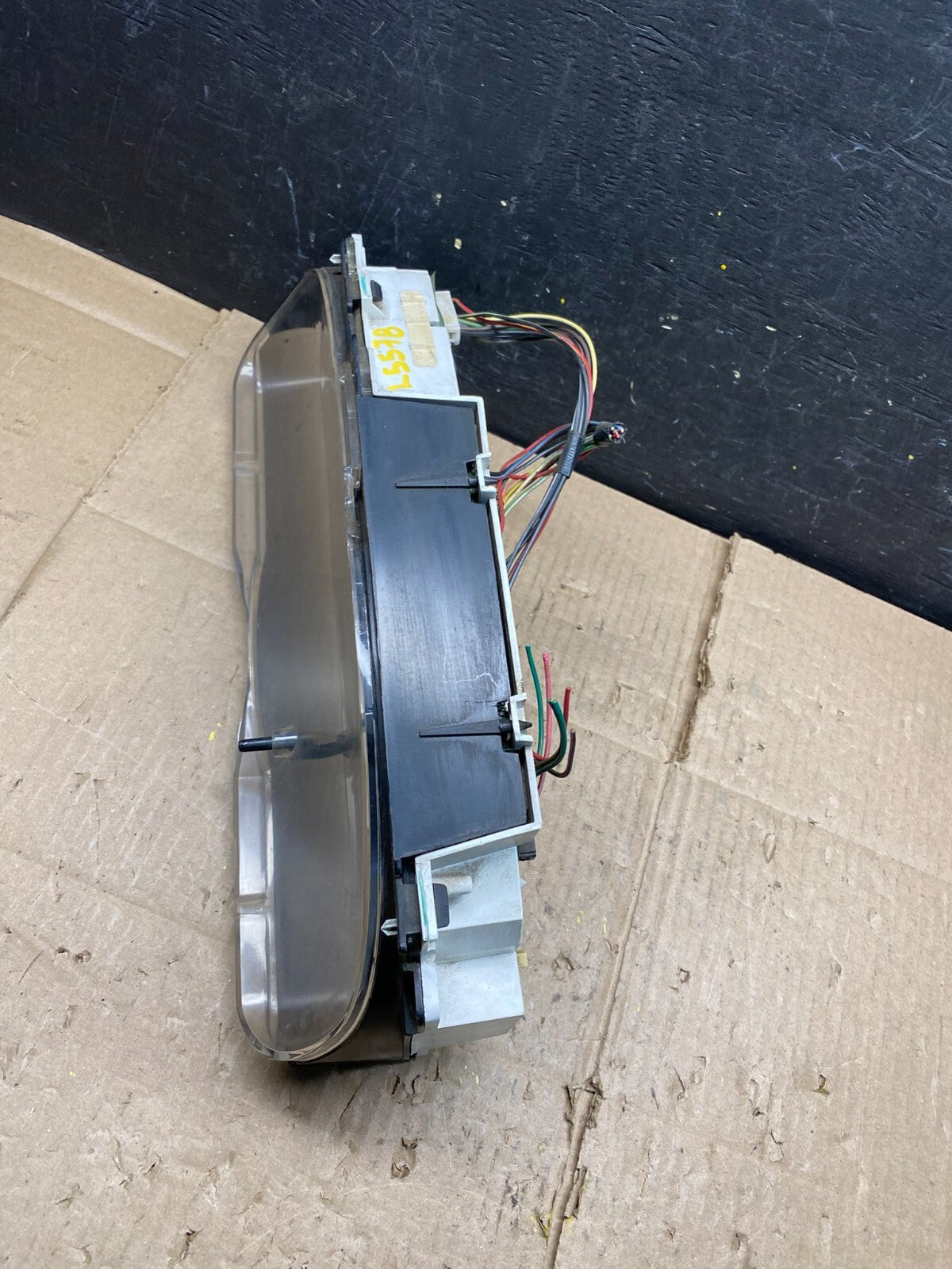 2001 - 2002 Ford Econoline E150 E250 Van Speedometer Instrument Cluster L5578 DG3