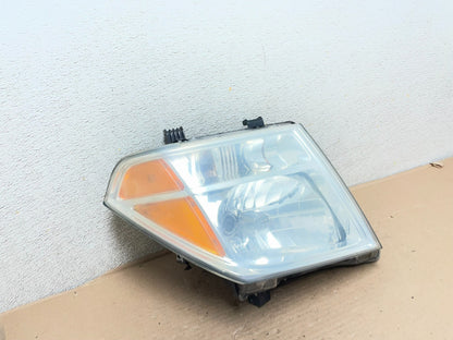 2005 to 2007 Nissan Pathfinder Halogen Headlight Right Passenger Oem AB0042 DW2