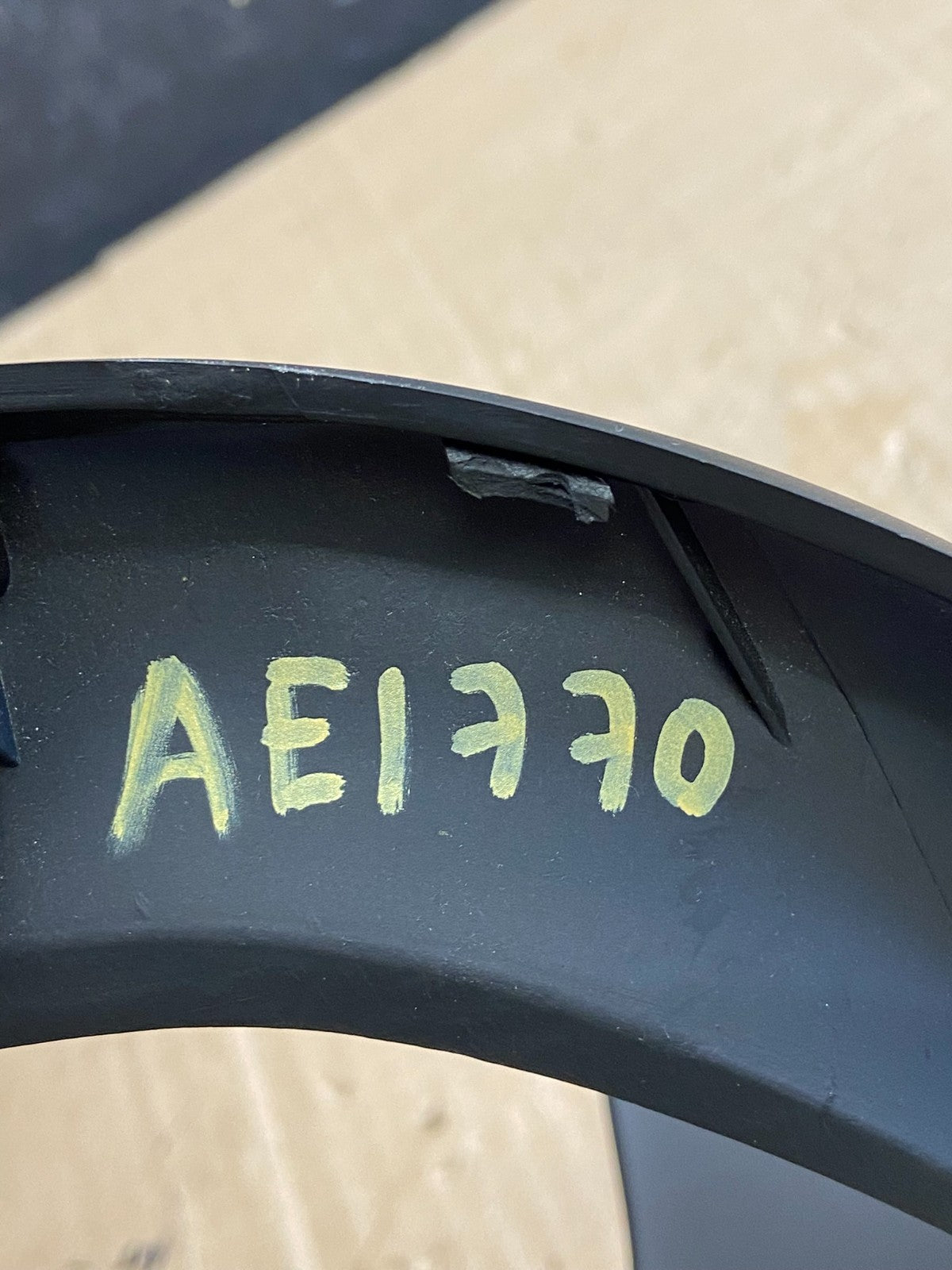 2018 2020 GMC Acadia Speedometer Cluster Start Stop Air Vent Bezel AE1770 DG5