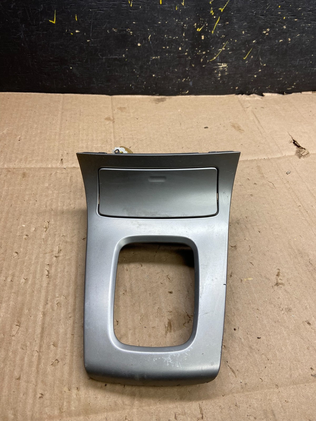 2003 - 2008 Subaru Forester Center Console Shifter Bezel  Trim y2461 DG0