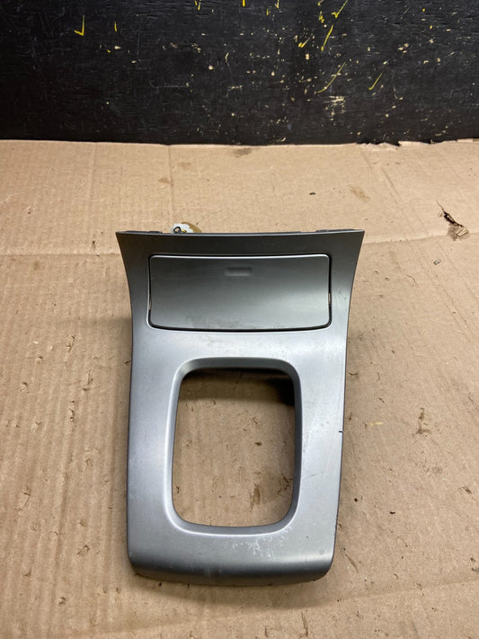 2003 - 2008 Subaru Forester Center Console Shifter Bezel  Trim y2461 DG0