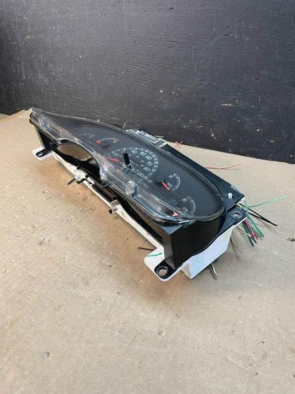 1999-2001 Ford Econoline E250 E350 Van Speedometer Instrument Cluster AE3353 DG4