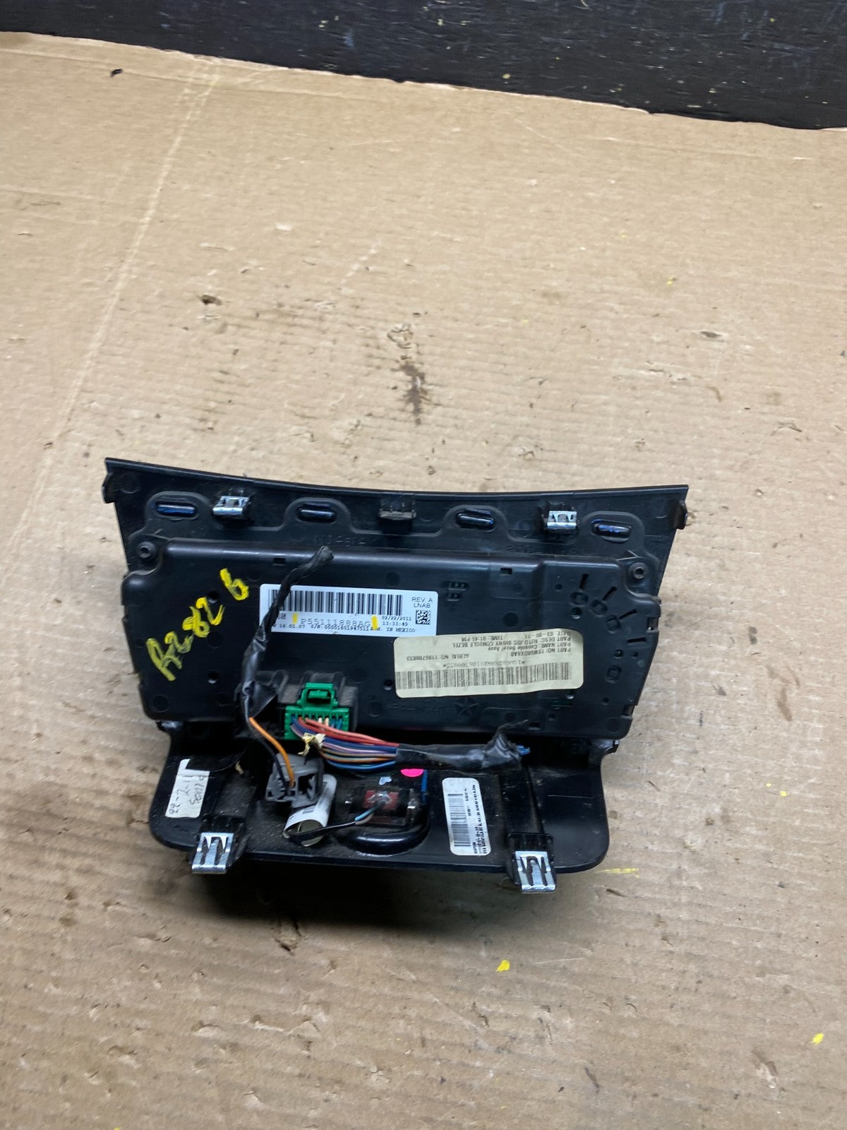 2011 - 2014 Chrysler 200 Heater AC Climate Switch Temperature Control R2826 DG4