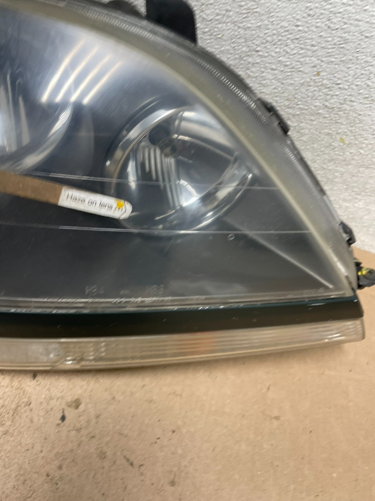 1999 to 2003 Lexus RX300 Right Passenger  Headlight Halogen Oem Q5191 DW7