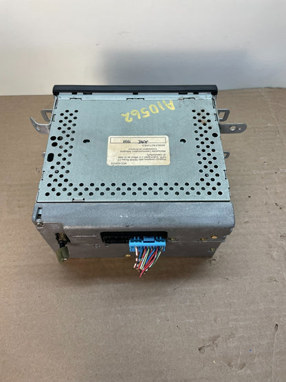 1998 1999 2000 Honda Accord Stereo Radio Receive AM FM CD AI0562 DG8