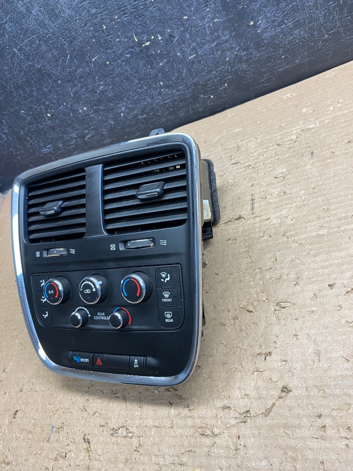 2011-2016 Dodge Grand Caravan Temperature Climate Control AC Heater AG8777 DG2