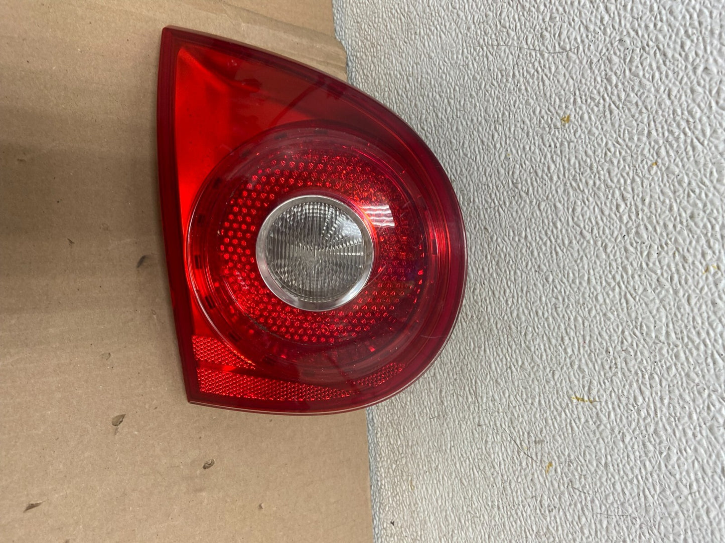 2006-2009 Volkswagen Golf Left Driver Lh Side Tail Light Inner Trunk D8479 DG10