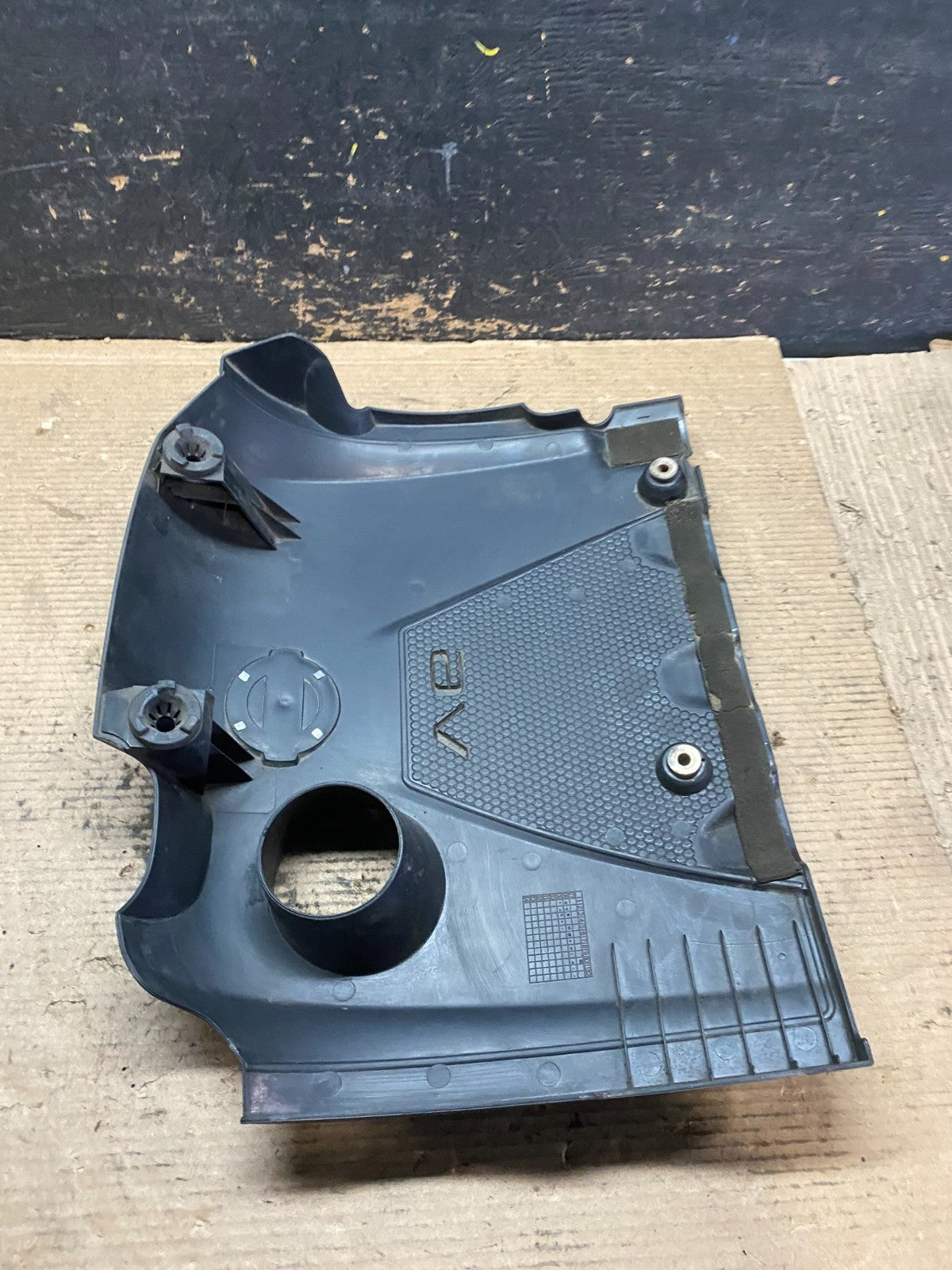 2009 to 2014 Nissan Maxima 3.5L Engine Motor Cover OEM V9658 DG7