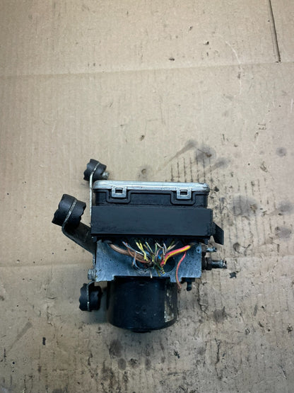 2011 - 2017 BMW F25 X3 ABS Anti-Lock Brake Pump Module OEM V9104 DG0