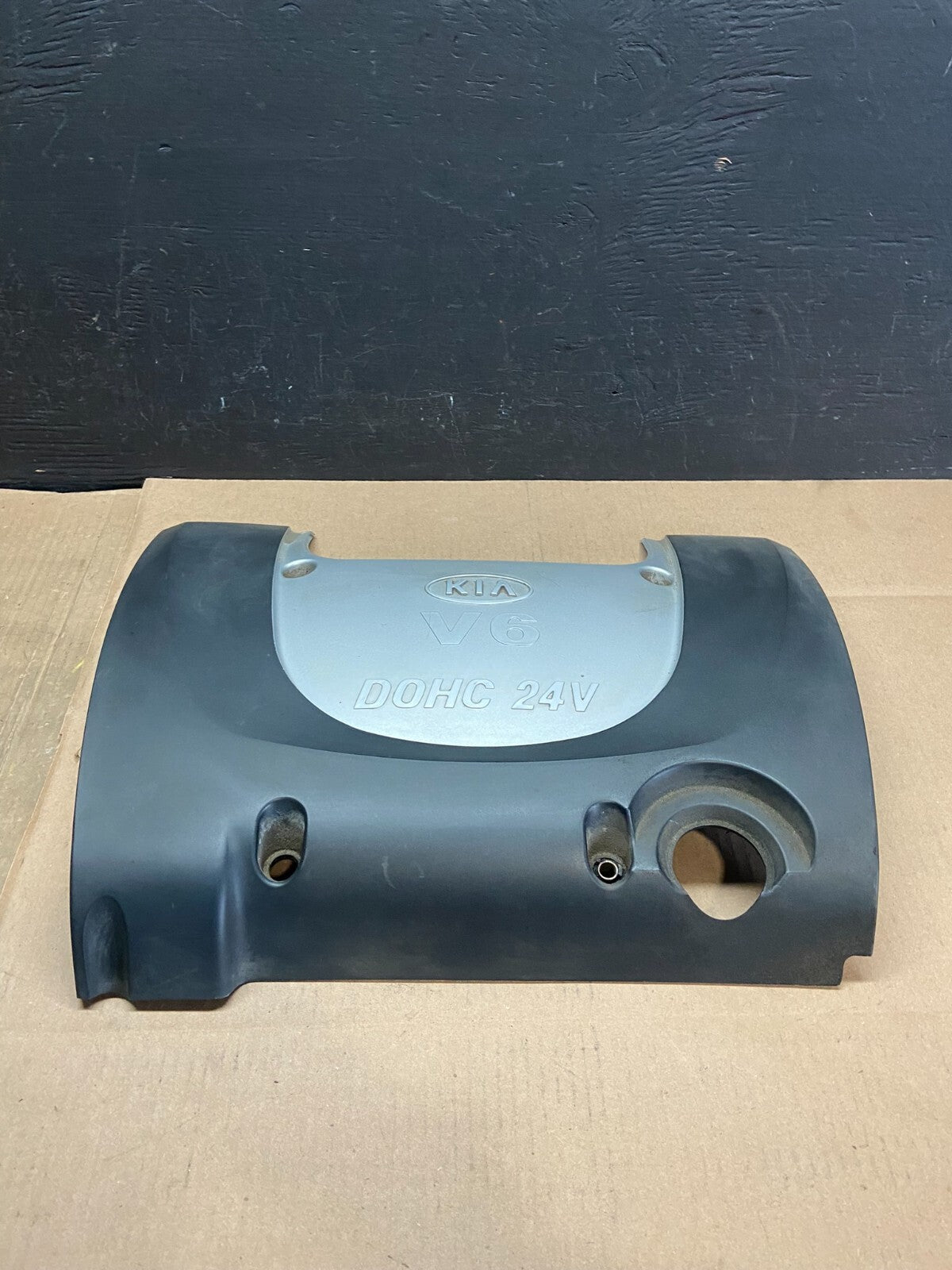 2003 to 2005 Kia Optima V6 24V Engine Cover Motor E83940