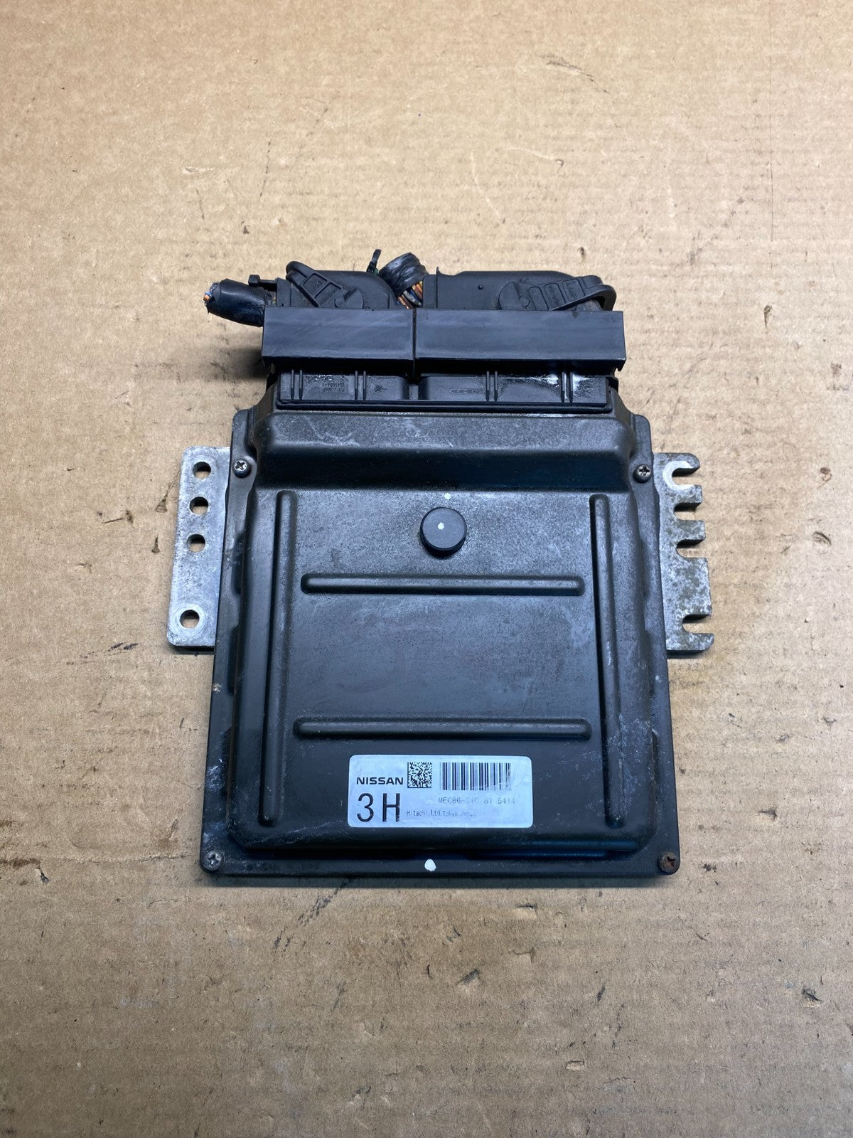 2004 Nissan Armada QX56 5.6 Engine Control MEC86-240 B1 ECU ECM Module ae0004 DG0
