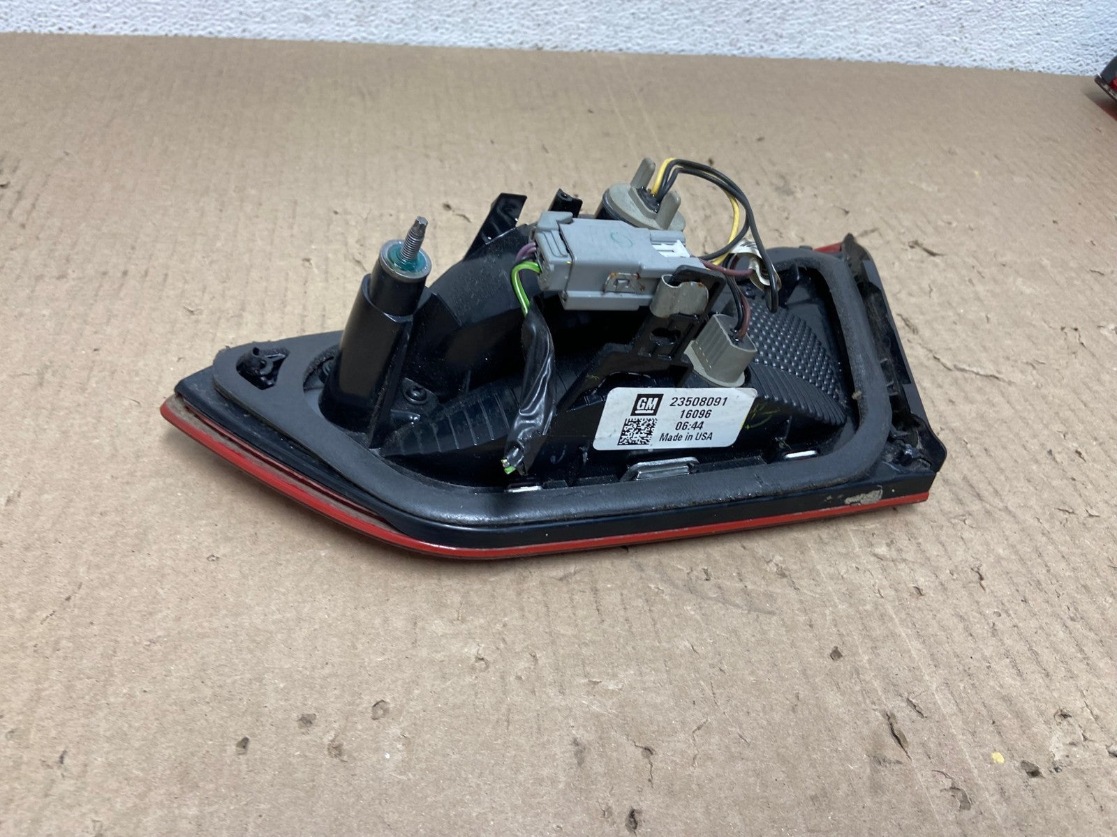 2016 - 2019 Chevrolet Malibu Left Driver LH Inner Tail Light AE9669 LK5
