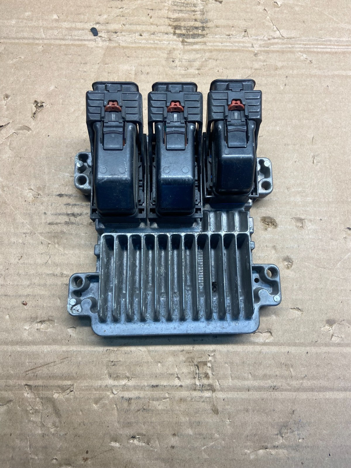 2007 2008 GMC Acadia Traverse Engine Control Unit Module ECM ECU ae2430 DG0