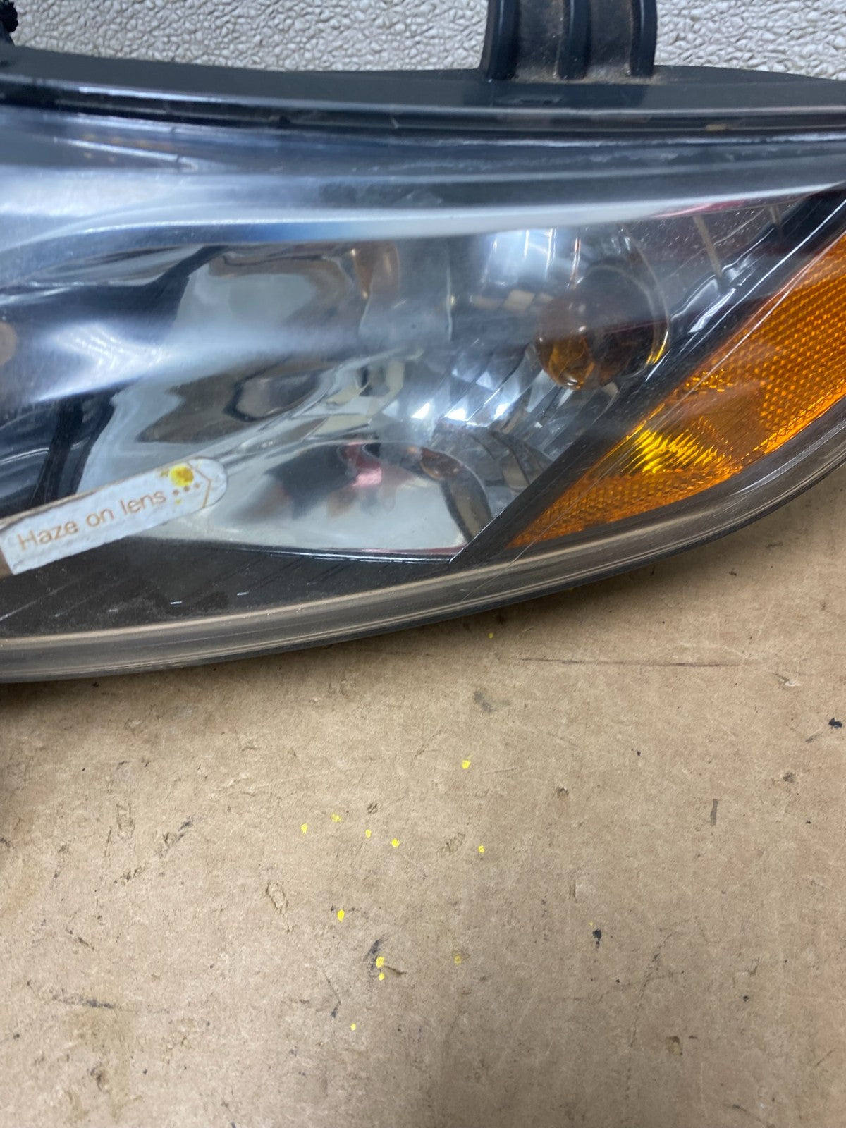 2010 to 2013 Kia Forte Koup Left Driver LH Halogen Headlight OEM X7020 DW7