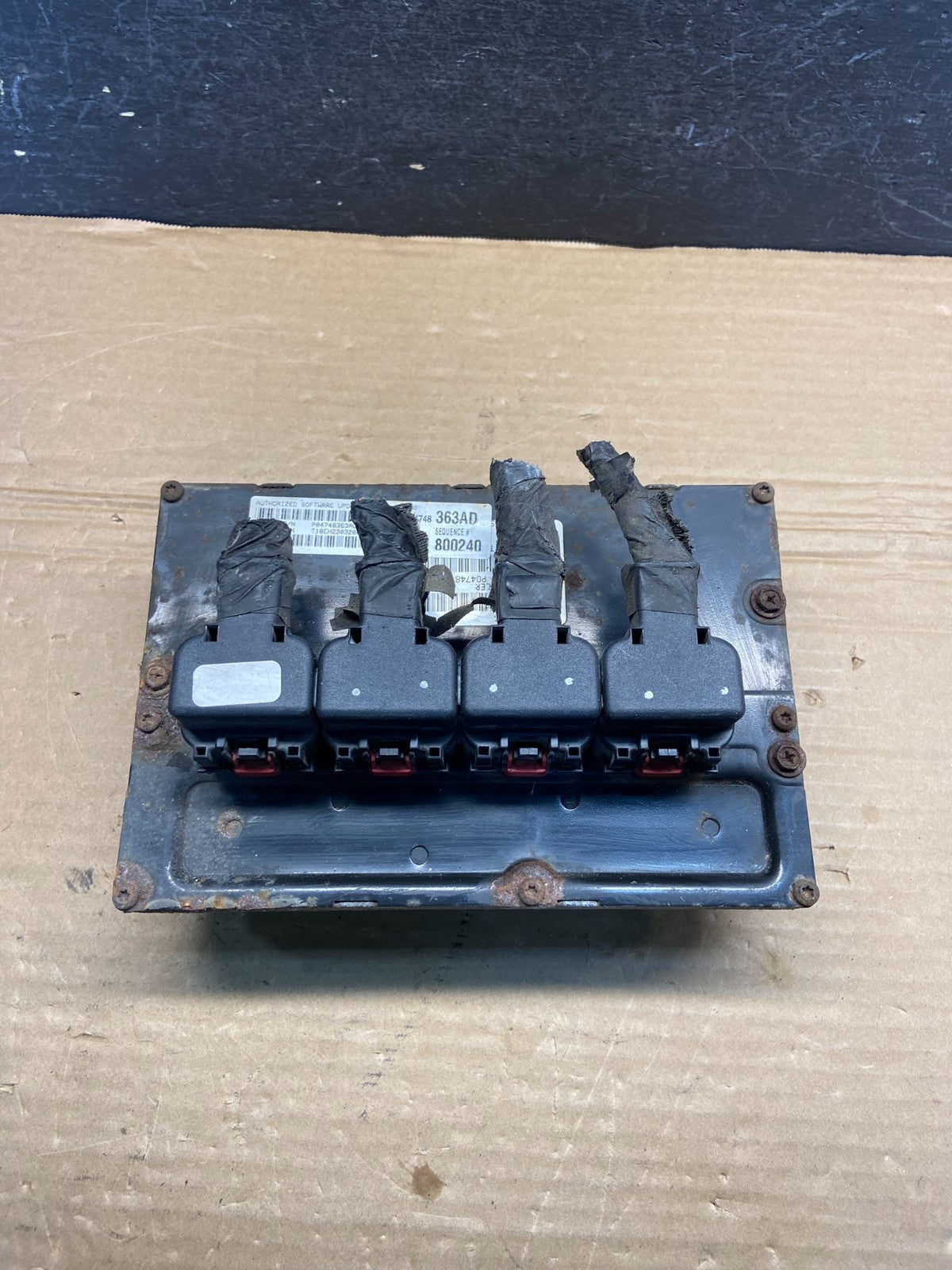 2004 Dodge Caravan Town & Country 3.8L Engine Computer ECU AE4632 DG0