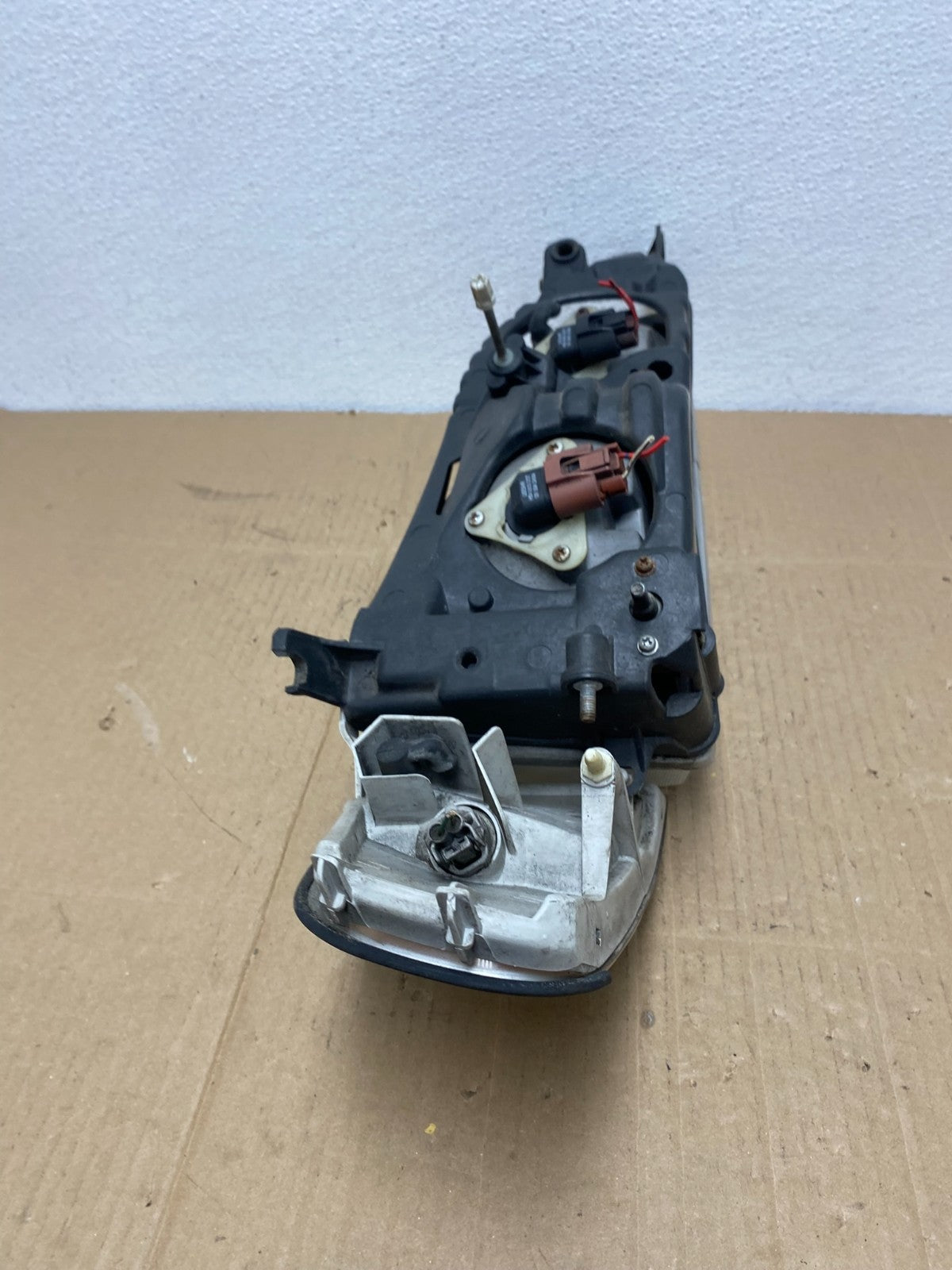 1995 to 1996 Toyota Camry Left LH Side Headlight OEM AB8177 DW9