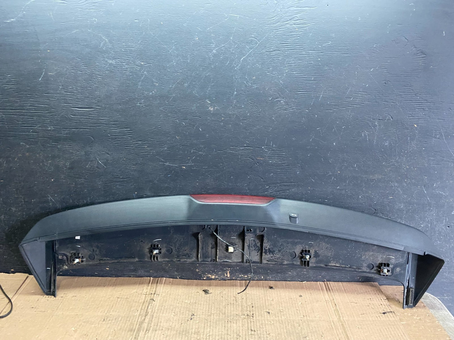 2007 to 2012 Dodge Caliber Rear Trunk Spoiler P8552 DG6