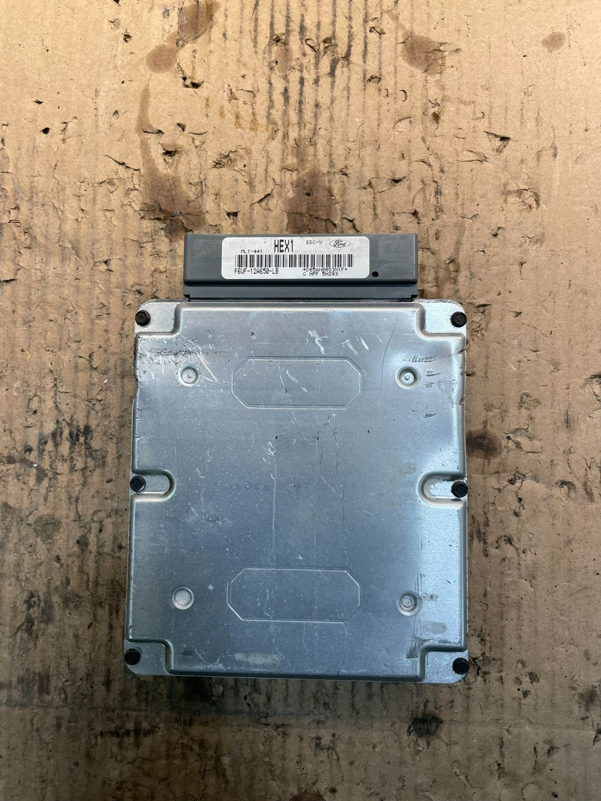 1996 Ford E-Series 5.8L Van Engine Control ECU Computer Module V2113 DG0