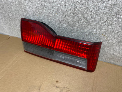 2001 to 2002 Honda Accord Left Driver LH Side Inner Tail Light OEM V0989 DW1