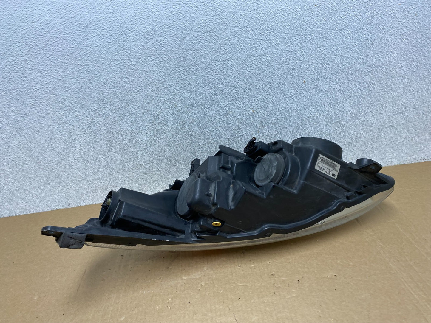 2013 to 2016 Ford C-MAX Right Passenger Side Headlight AF9942 DW5